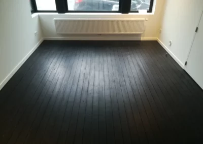 Parket zwart vernissen - renovatie (Leuven)