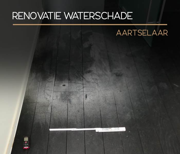 Renovatie parket na waterschade - Voor en Na (Aartselaar)